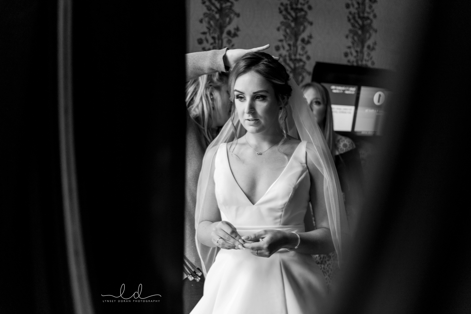 Relaxed Wedding Photographers Yorkshire | West Yorkshire Wedding Photography_0008